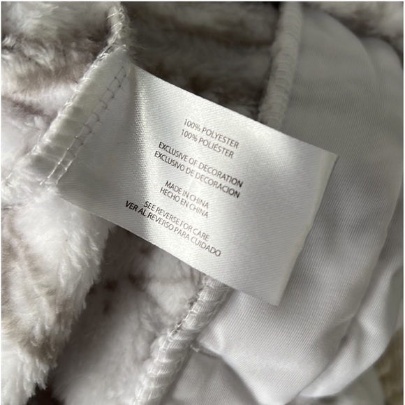 Eddie Bauer Sweatshirt - Picture 11 of 11